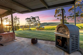 Norm's Vineyard Retreat
